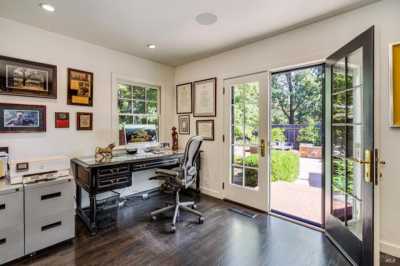 Home For Sale in Saint Helena, California