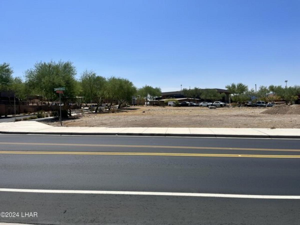 Picture of Residential Land For Sale in Lake Havasu City, Arizona, United States