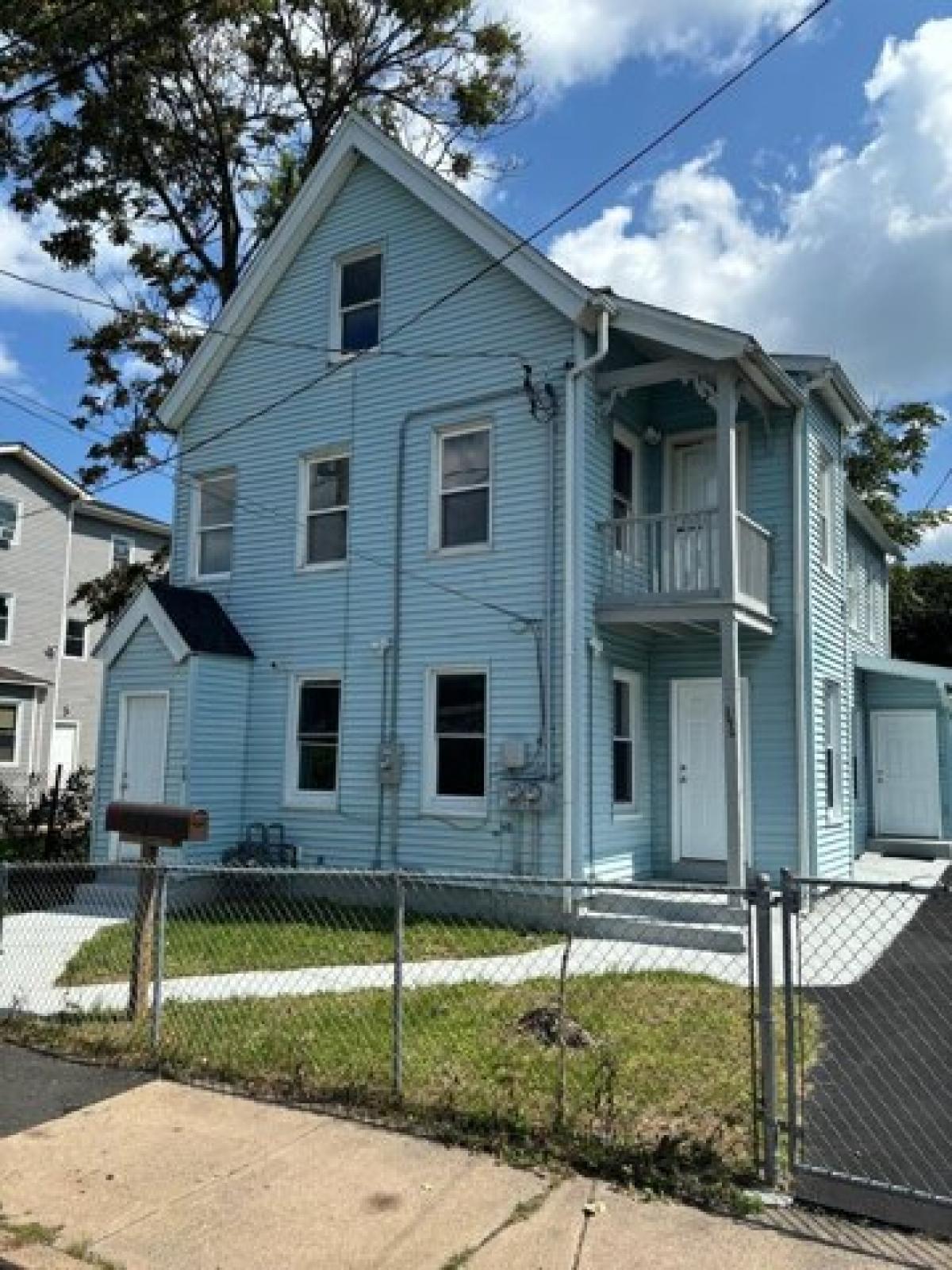 Picture of Home For Rent in Waterbury, Connecticut, United States