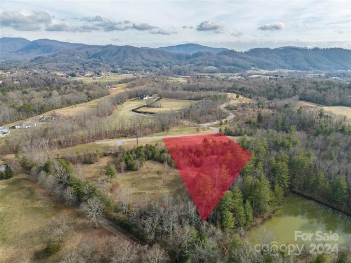 Picture of Residential Land For Sale in Fletcher, North Carolina, United States