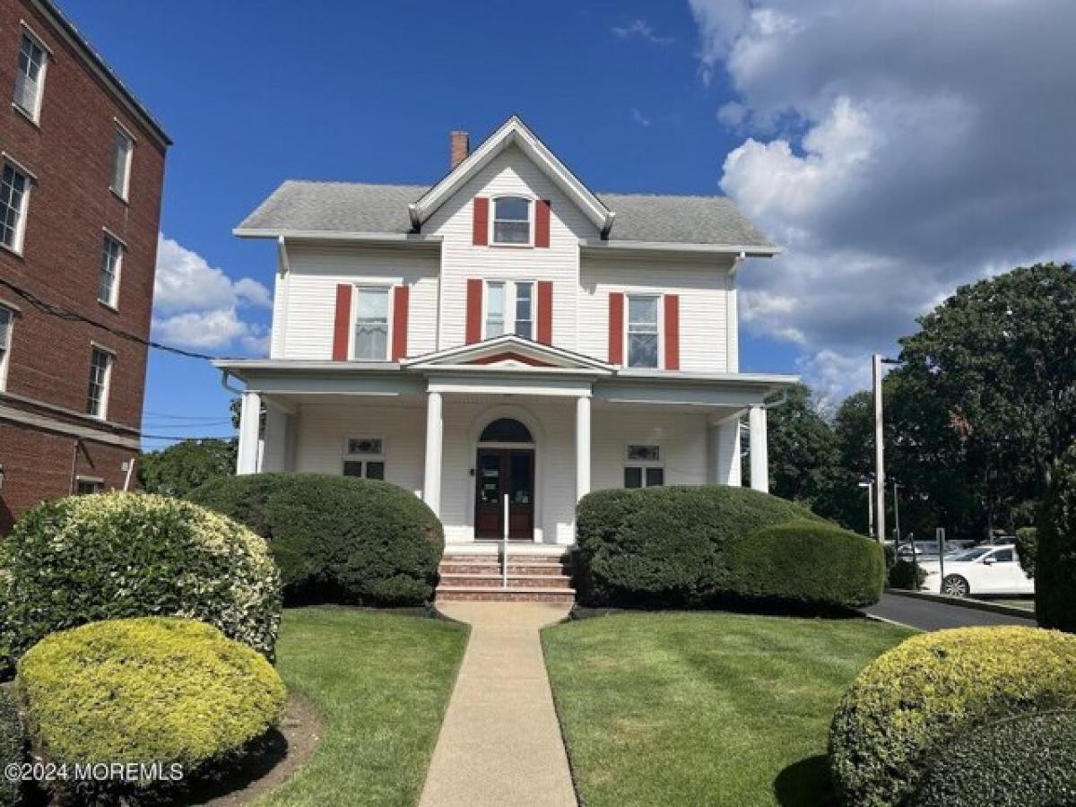 Picture of Apartment For Rent in Red Bank, New Jersey, United States