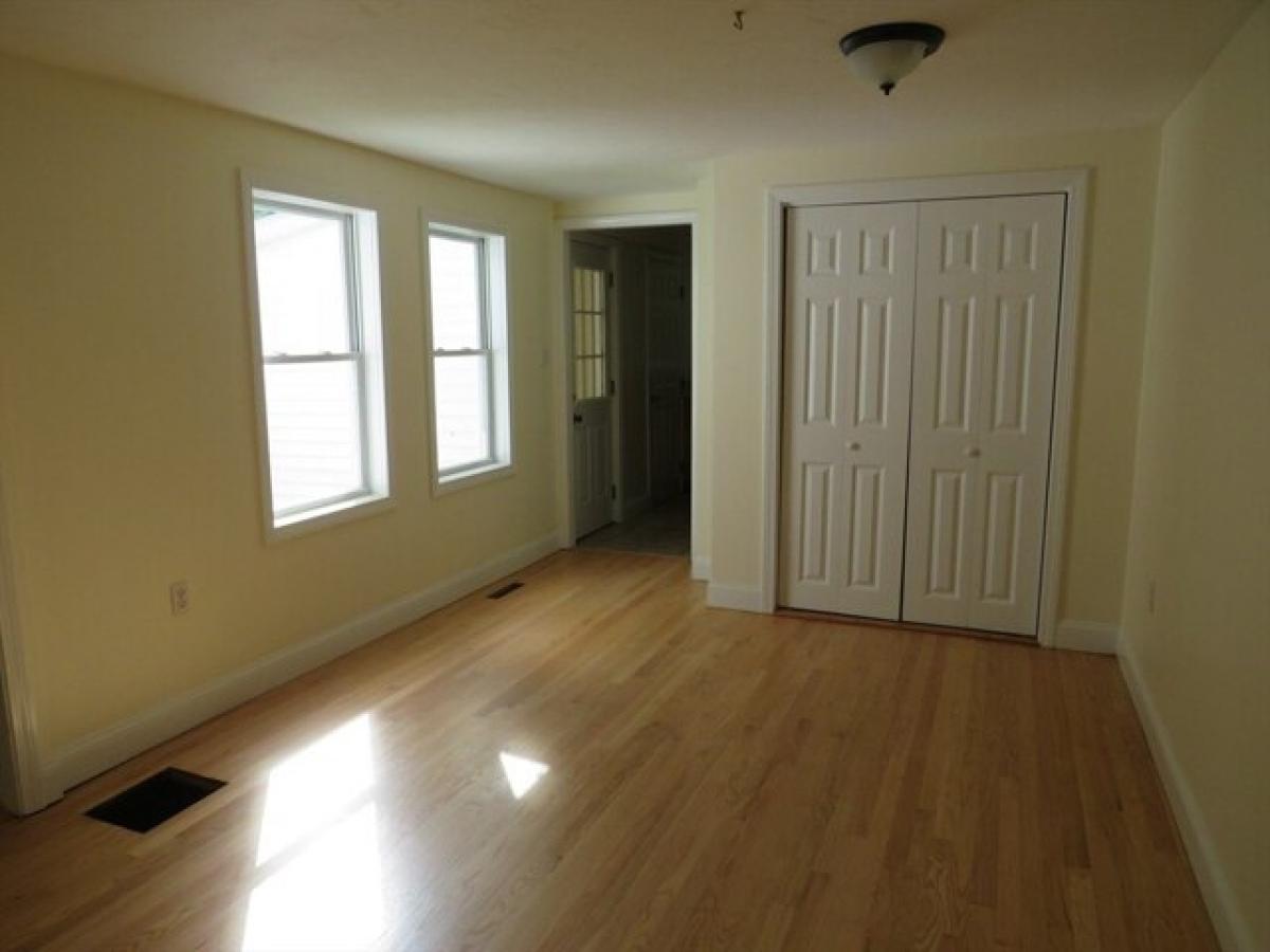 Picture of Apartment For Rent in Canton, Massachusetts, United States