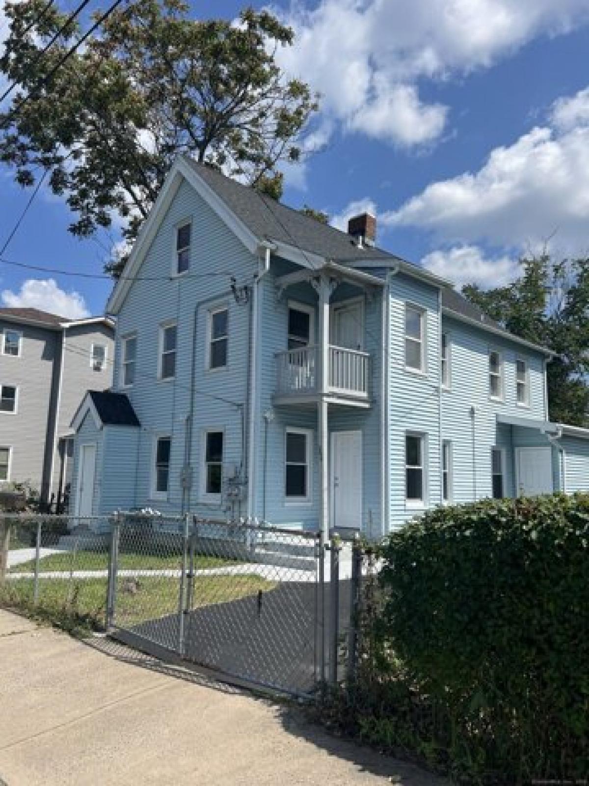 Picture of Home For Rent in Waterbury, Connecticut, United States