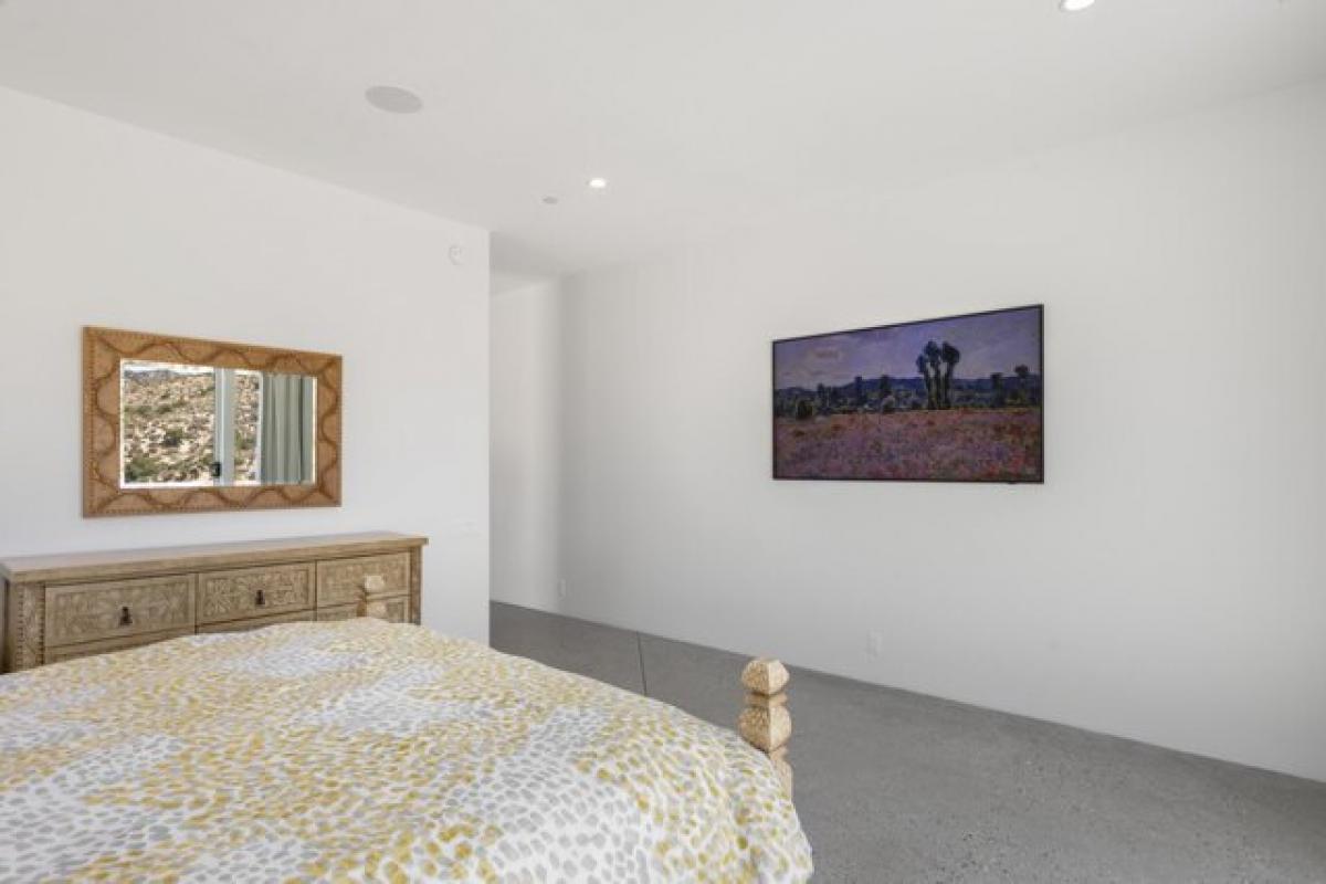 Picture of Home For Sale in Yucca Valley, California, United States