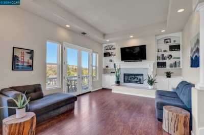 Home For Sale in Walnut Creek, California