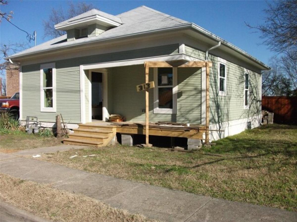 Picture of Home For Rent in Denton, Texas, United States