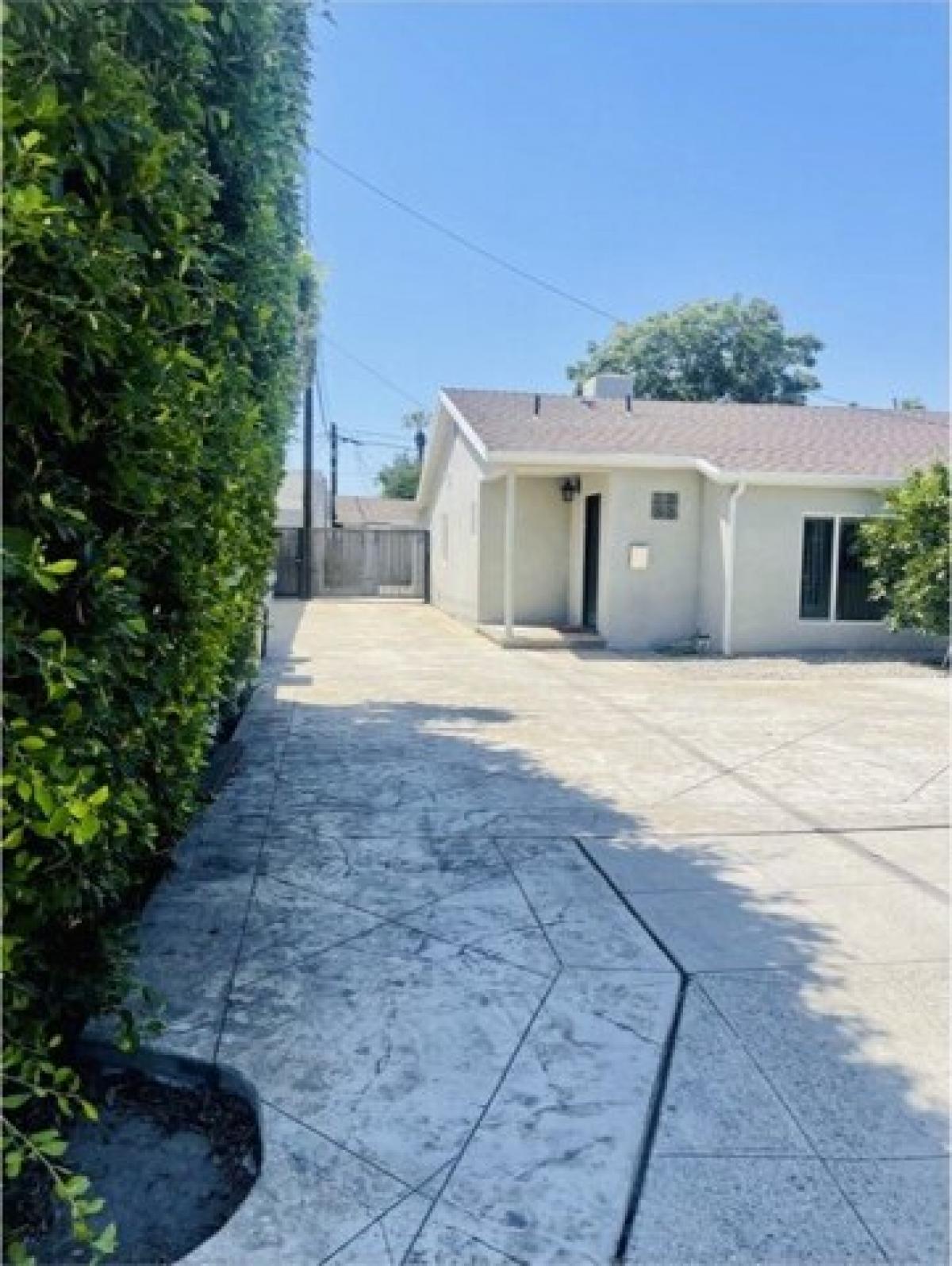 Picture of Home For Sale in North Hollywood, California, United States