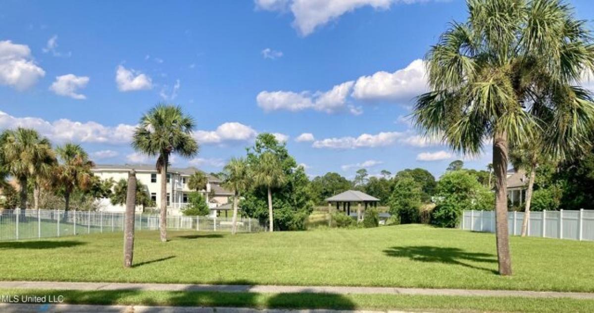 Picture of Residential Land For Sale in Biloxi, Mississippi, United States