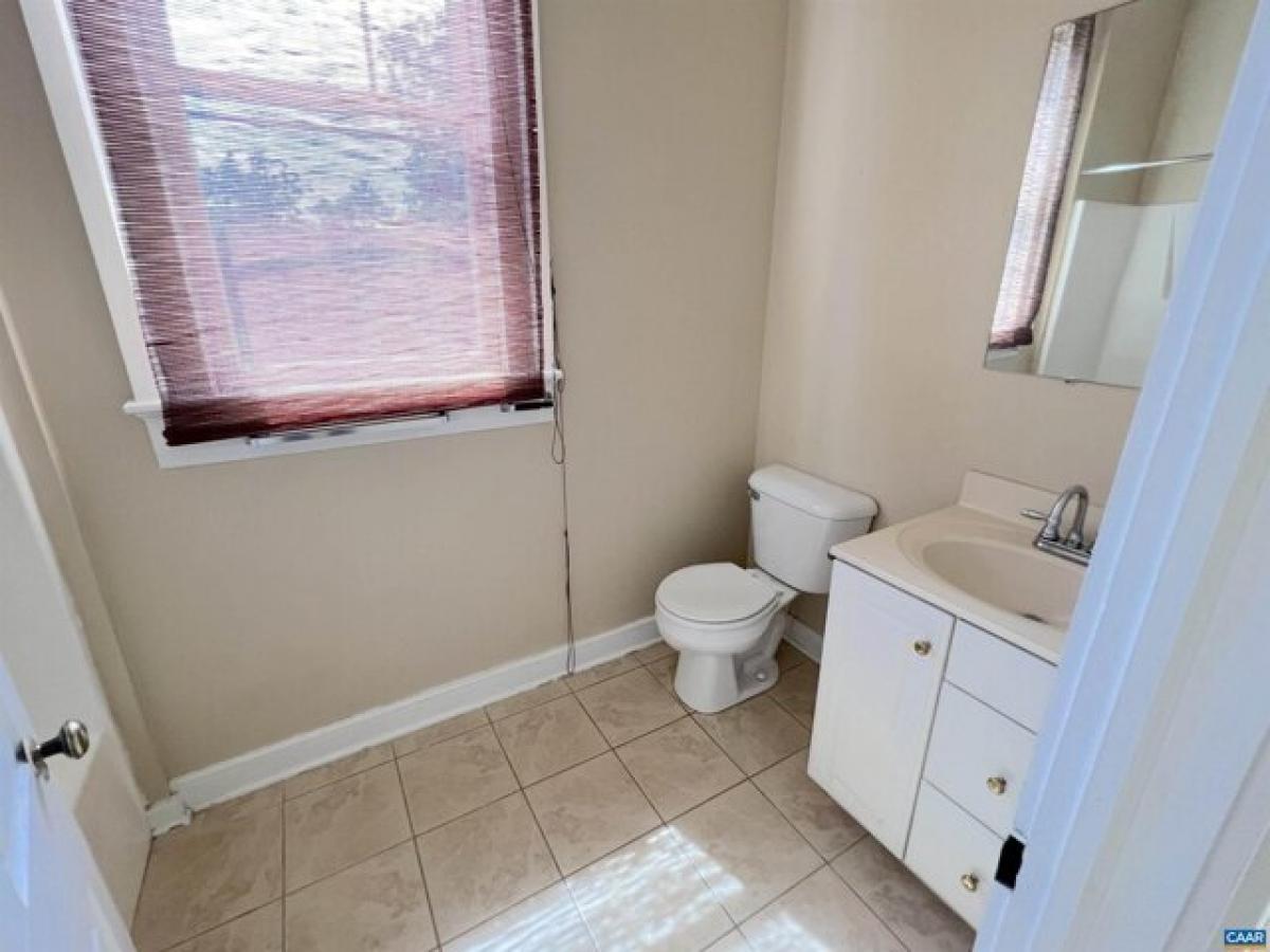 Picture of Home For Rent in Charlottesville, Virginia, United States