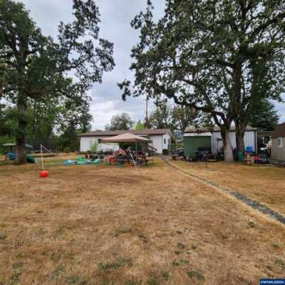 Home For Sale in Sweet Home, Oregon