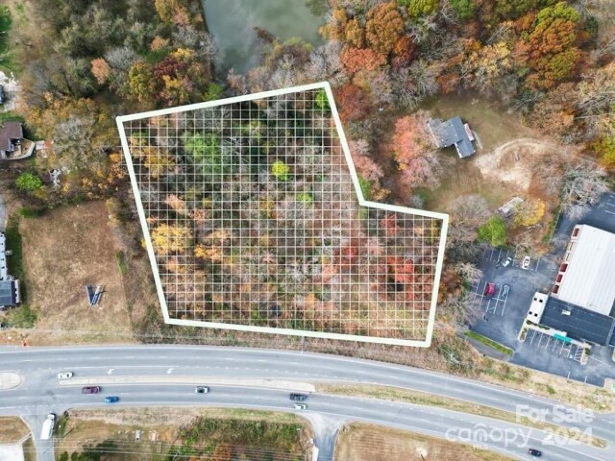 Picture of Residential Land For Sale in Concord, North Carolina, United States