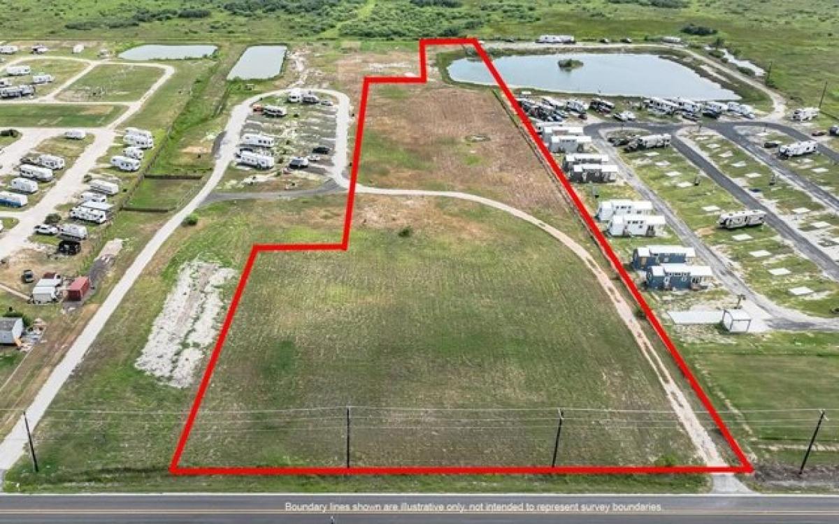 Picture of Residential Land For Sale in Rockport, Texas, United States