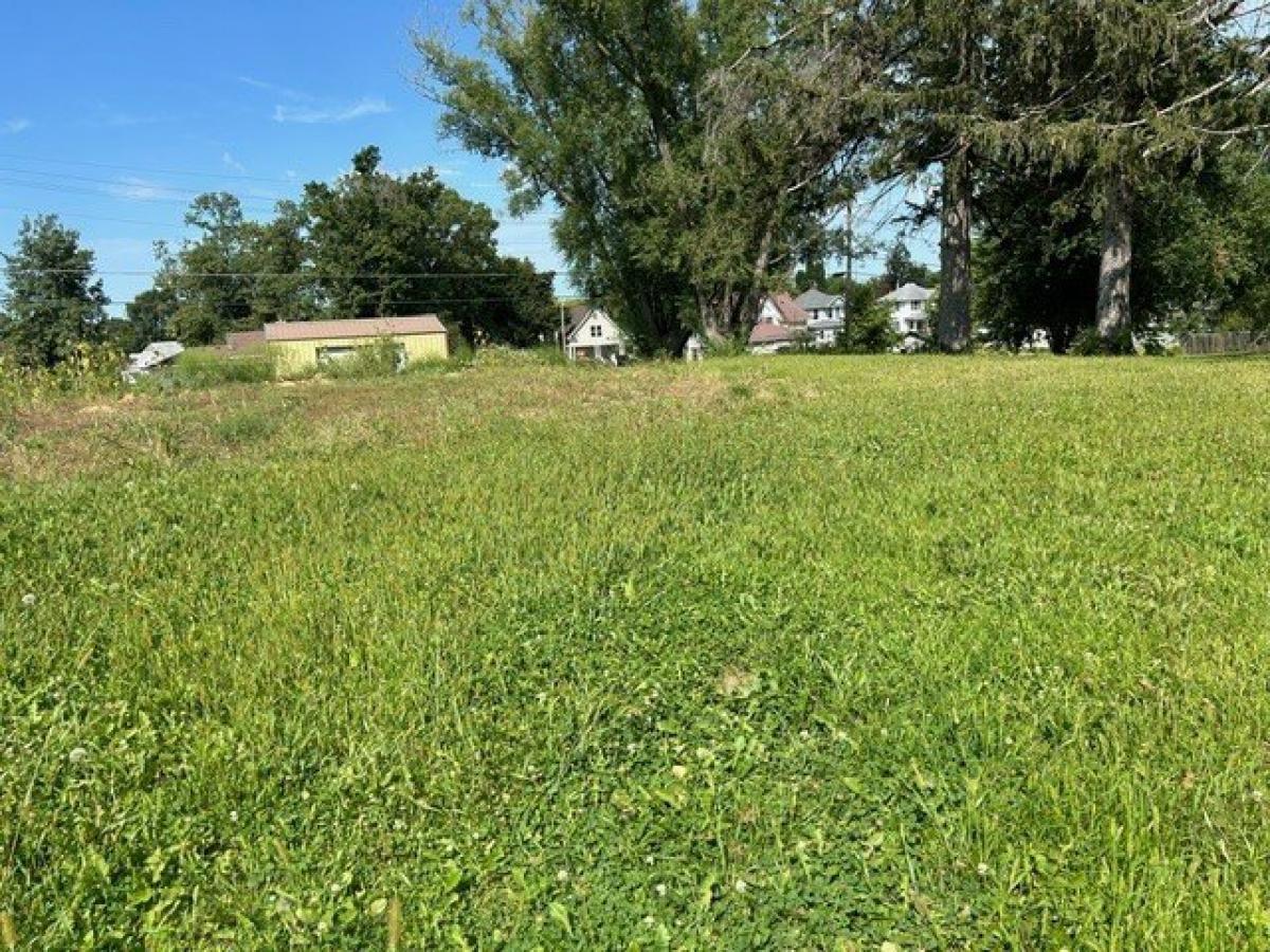 Picture of Residential Land For Rent in Toledo, Iowa, United States