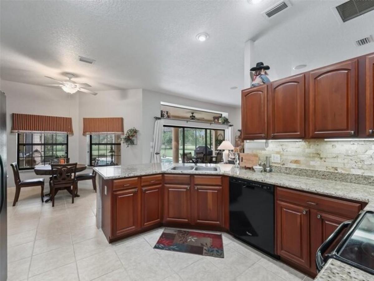 Picture of Home For Sale in Webster, Florida, United States