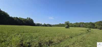 Residential Land For Sale in Edwards, Missouri