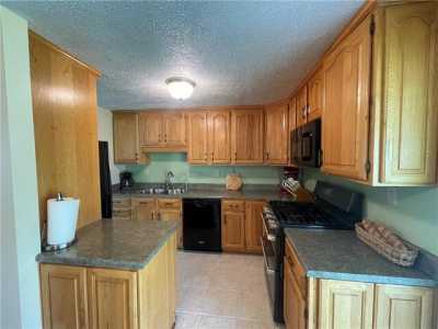 Home For Sale in Valencia, Pennsylvania