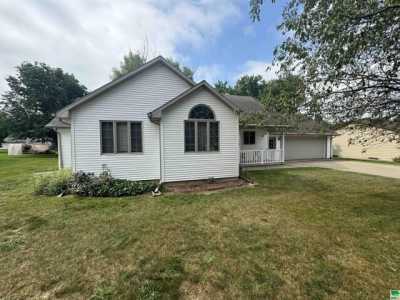 Home For Sale in Moville, Iowa