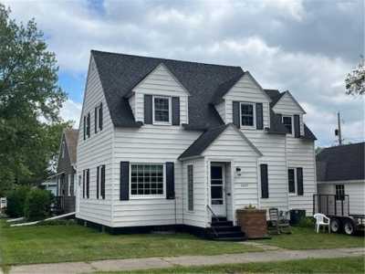 Home For Sale in Virginia, Minnesota