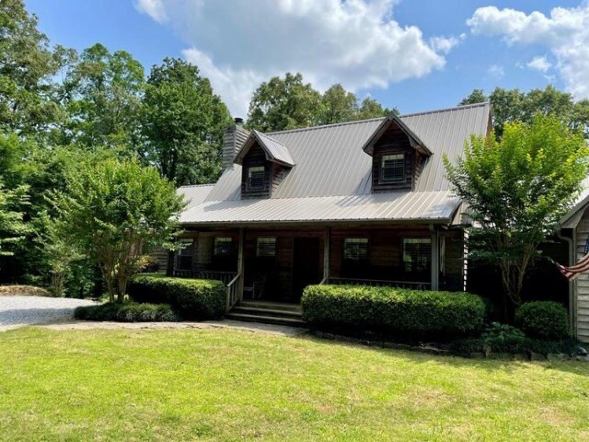 Picture of Home For Sale in Greenwood, Mississippi, United States