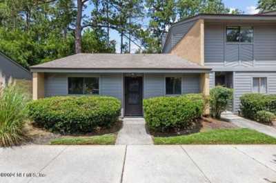 Home For Rent in Orange Park, Florida