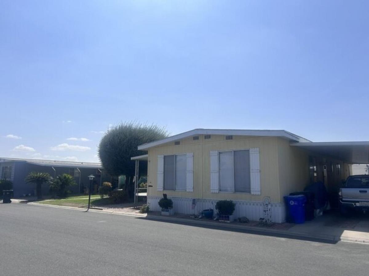 Picture of Home For Sale in Porterville, California, United States