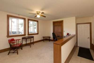 Home For Sale in Parkersburg, Iowa