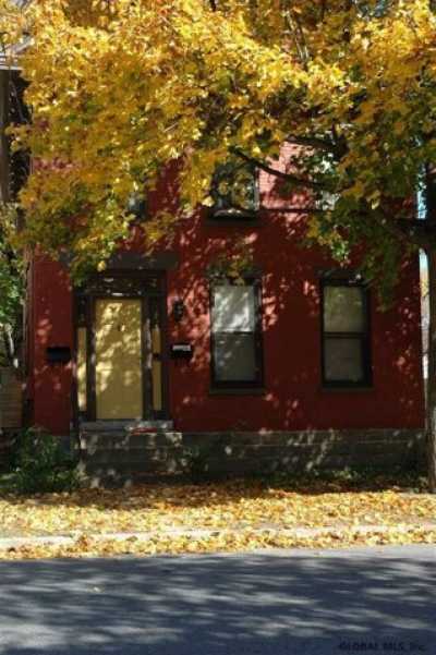 Apartment For Rent in Saratoga Springs, New York