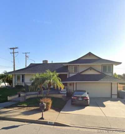 Home For Sale in Claremont, California