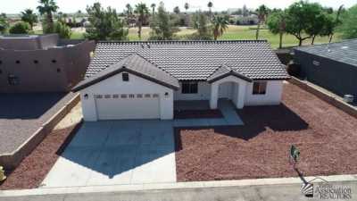 Home For Sale in Wellton, Arizona