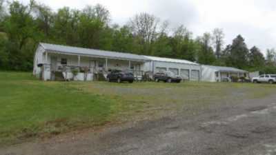 Home For Sale in Celina, Tennessee