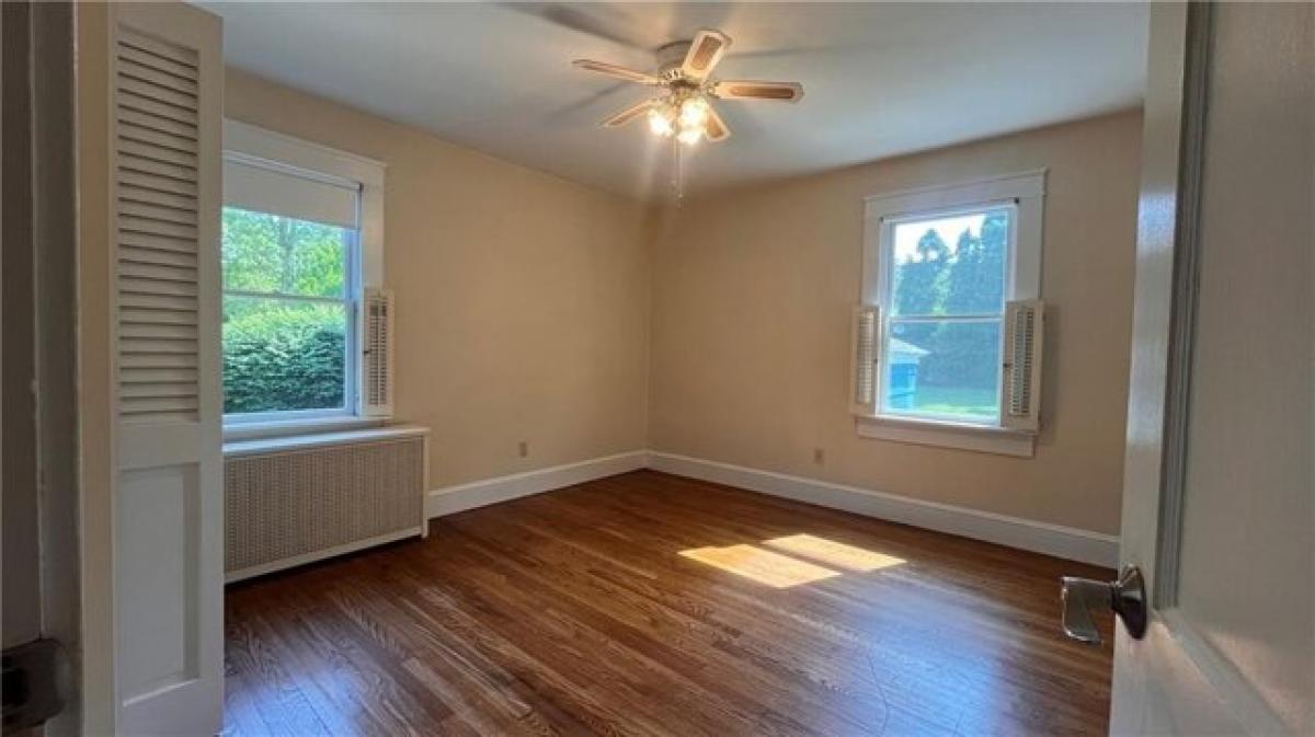 Picture of Apartment For Rent in Middletown, Rhode Island, United States