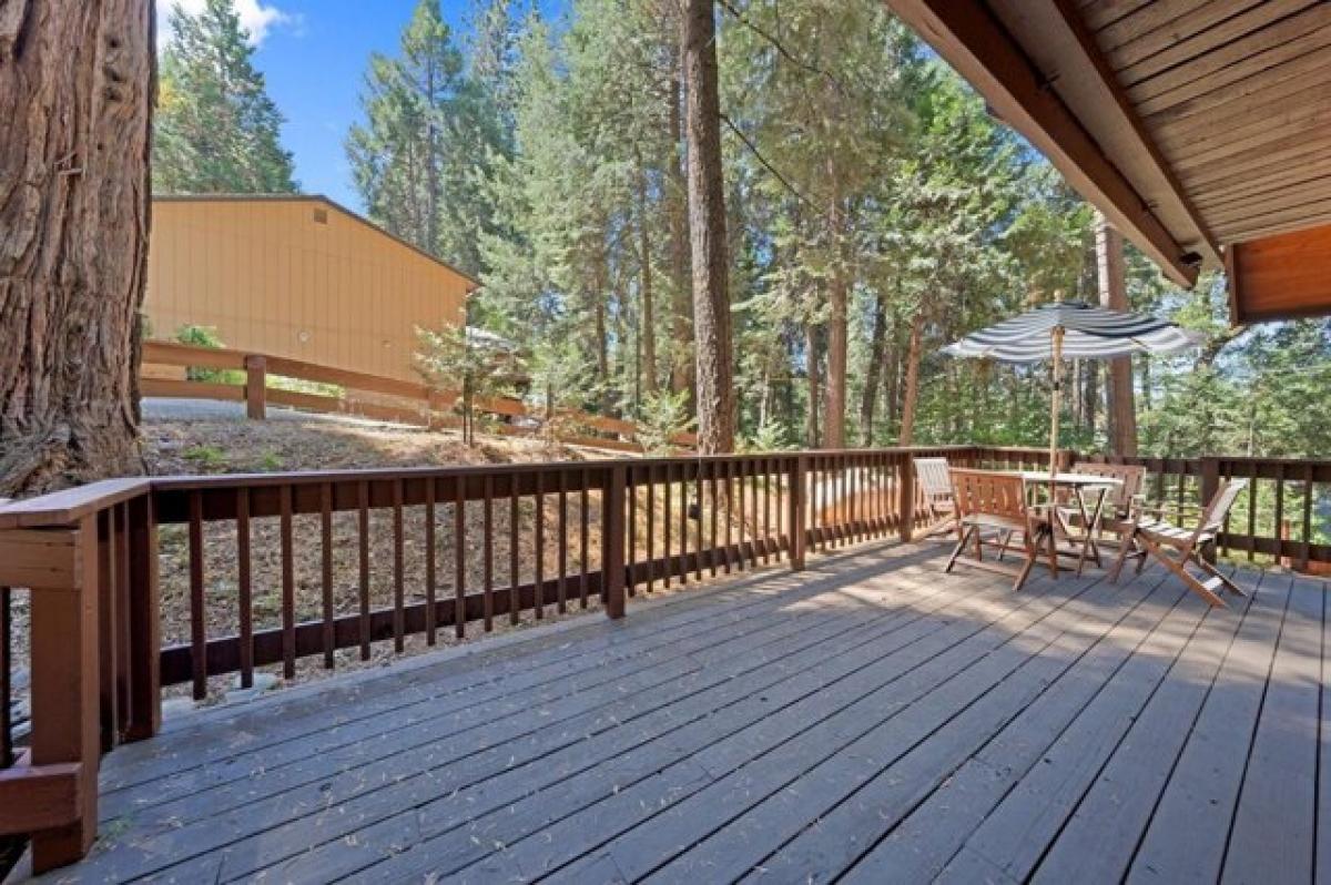 Picture of Home For Sale in Pollock Pines, California, United States