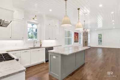 Home For Sale in Fairhope, Alabama