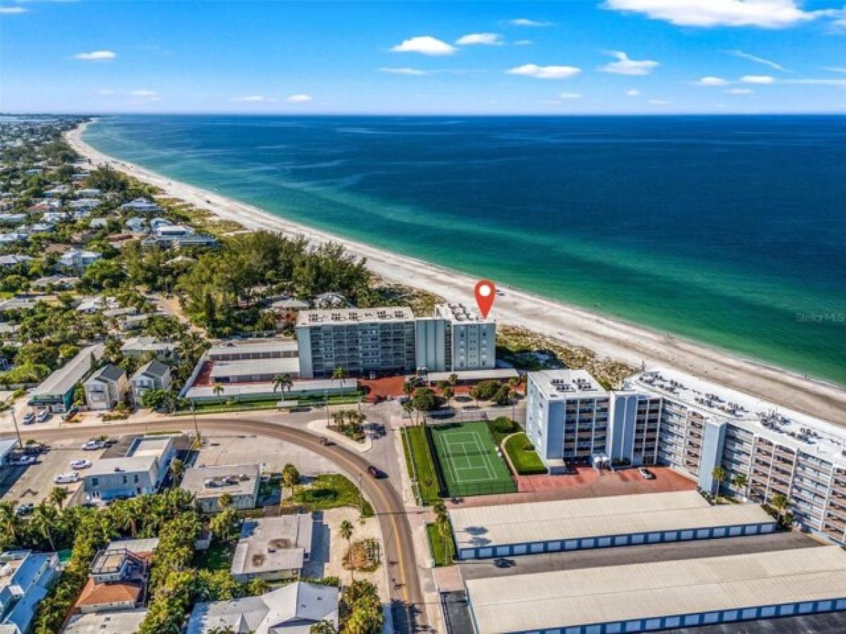 Picture of Home For Sale in Holmes Beach, Florida, United States