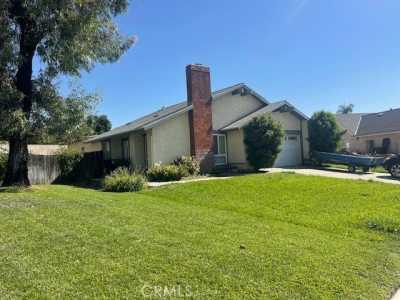 Home For Sale in Grand Terrace, California