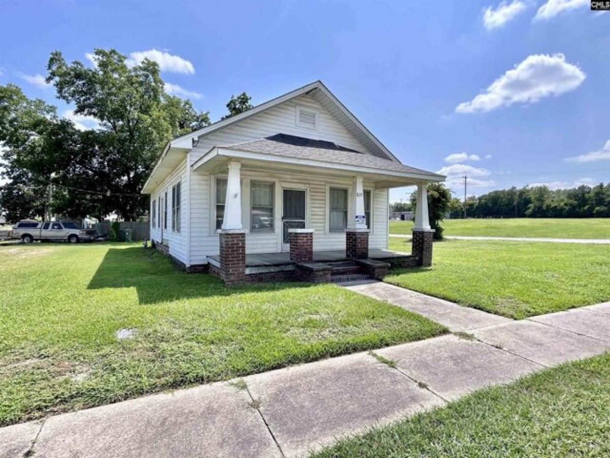 Picture of Home For Sale in Cayce, South Carolina, United States