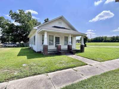 Home For Sale in Cayce, South Carolina