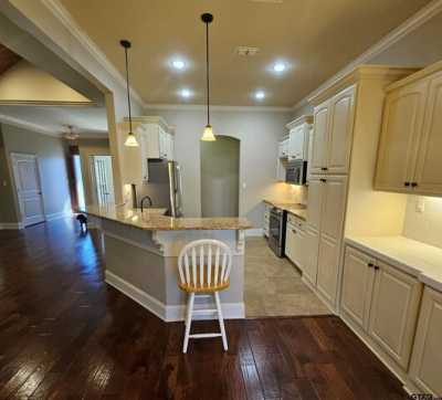 Home For Sale in Flint, Texas