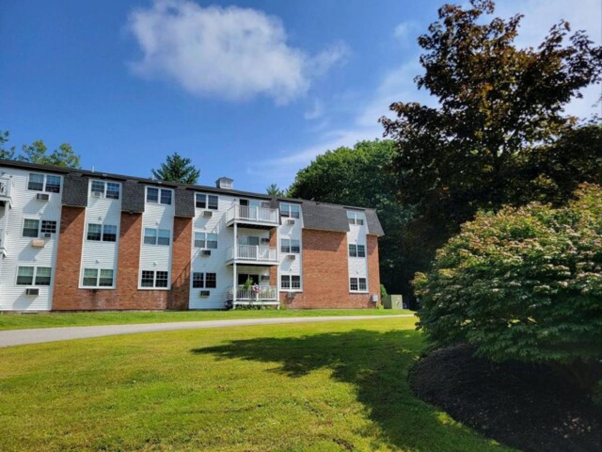 Picture of Home For Sale in Exeter, New Hampshire, United States