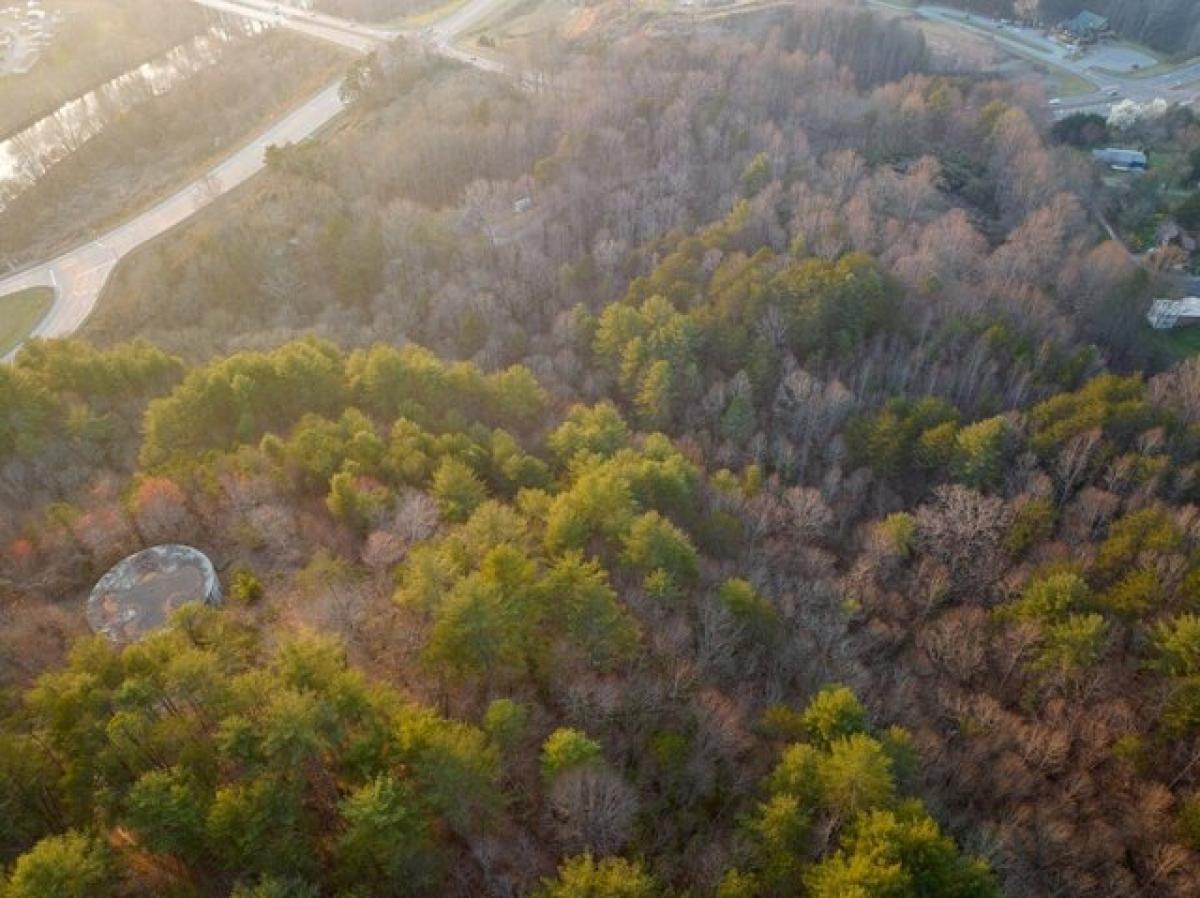 Picture of Residential Land For Sale in Murphy, North Carolina, United States