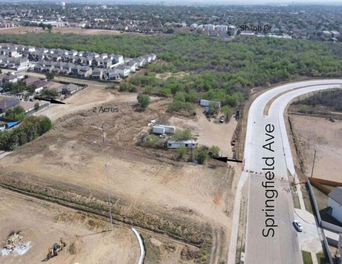 Picture of Residential Land For Sale in Laredo, Texas, United States