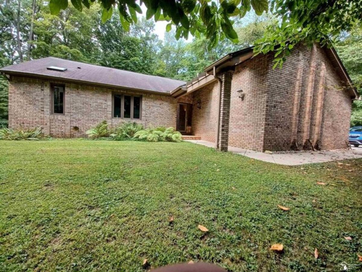 Picture of Home For Sale in Temperance, Michigan, United States