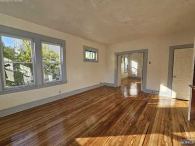 Home For Rent in East Rutherford, New Jersey