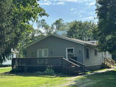 Home For Sale in Aroma Park, Illinois