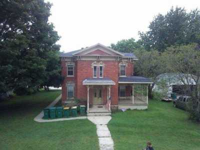 Home For Sale in Independence, Iowa