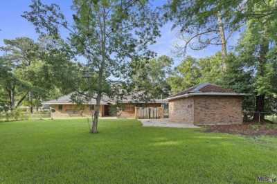 Home For Sale in Zachary, Louisiana