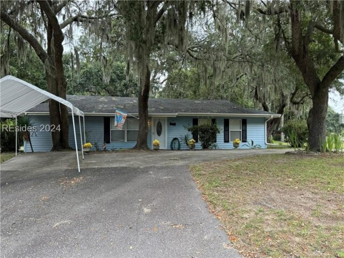 Picture of Home For Sale in Beaufort, South Carolina, United States