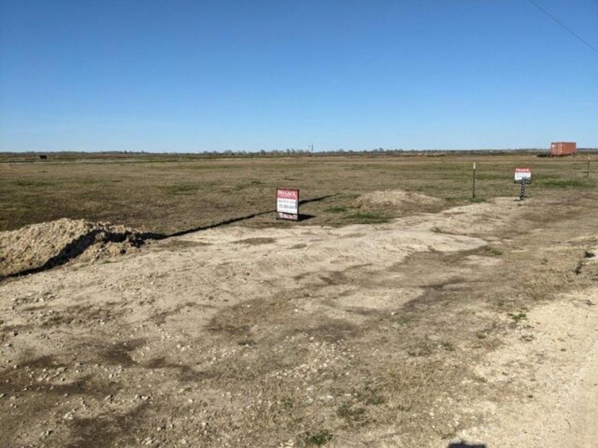 Picture of Residential Land For Sale in Matagorda, Texas, United States