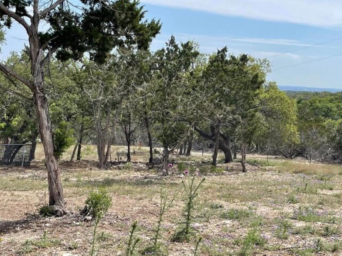 Picture of Residential Land For Sale in Kerrville, Texas, United States