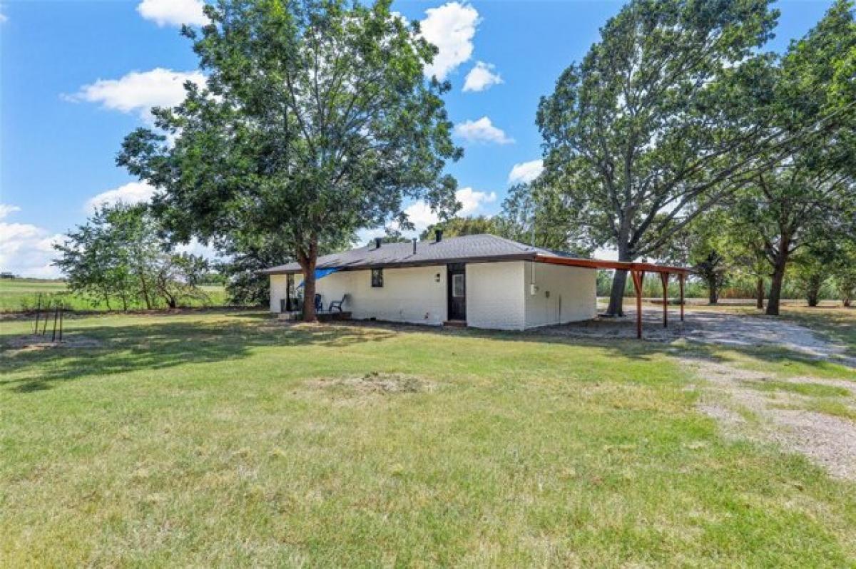 Picture of Home For Sale in Weatherford, Texas, United States